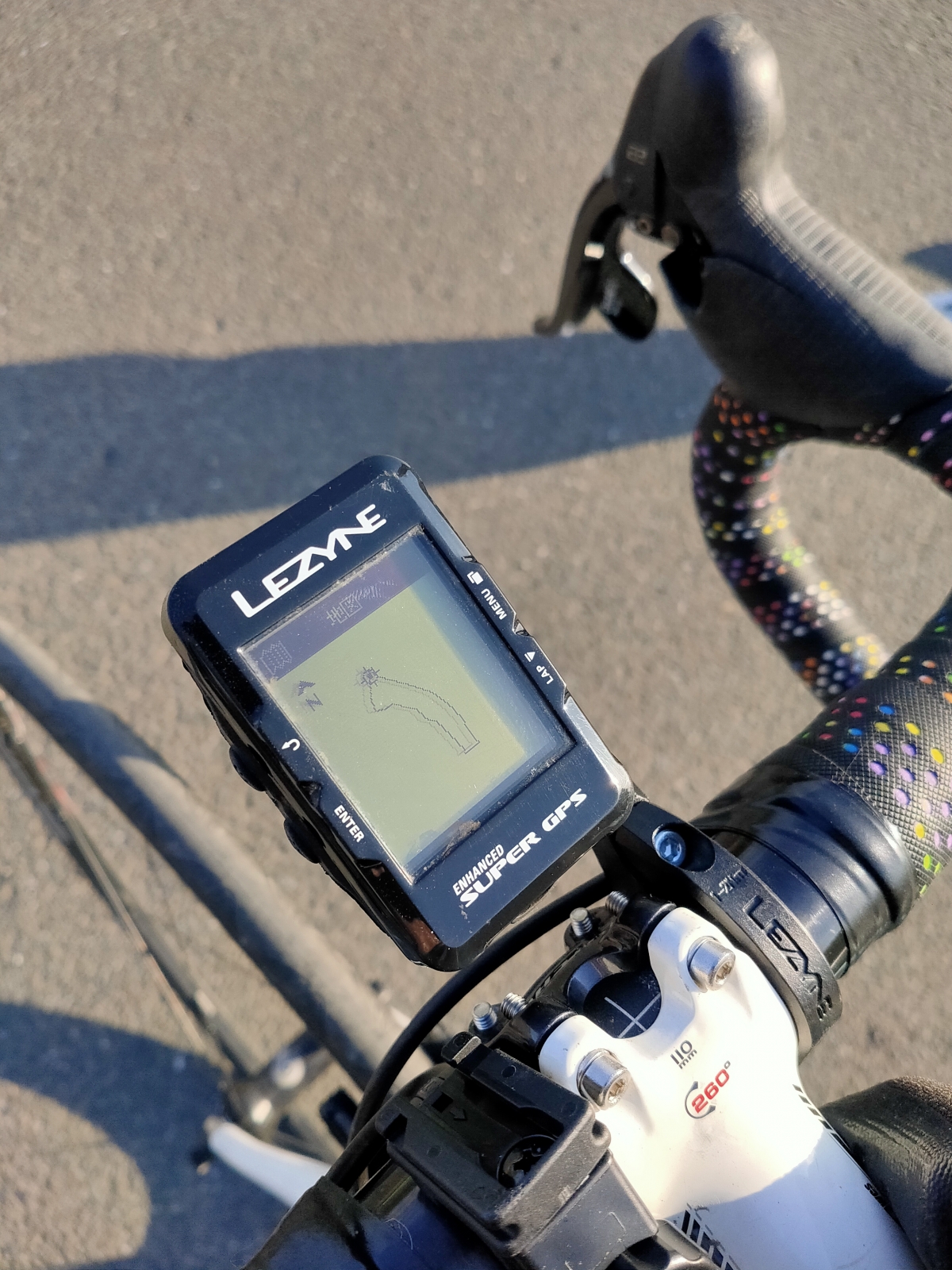 Lezyne】GPSシリーズのサイコンを2年間使ってみて | 渋谷で自転車をお 