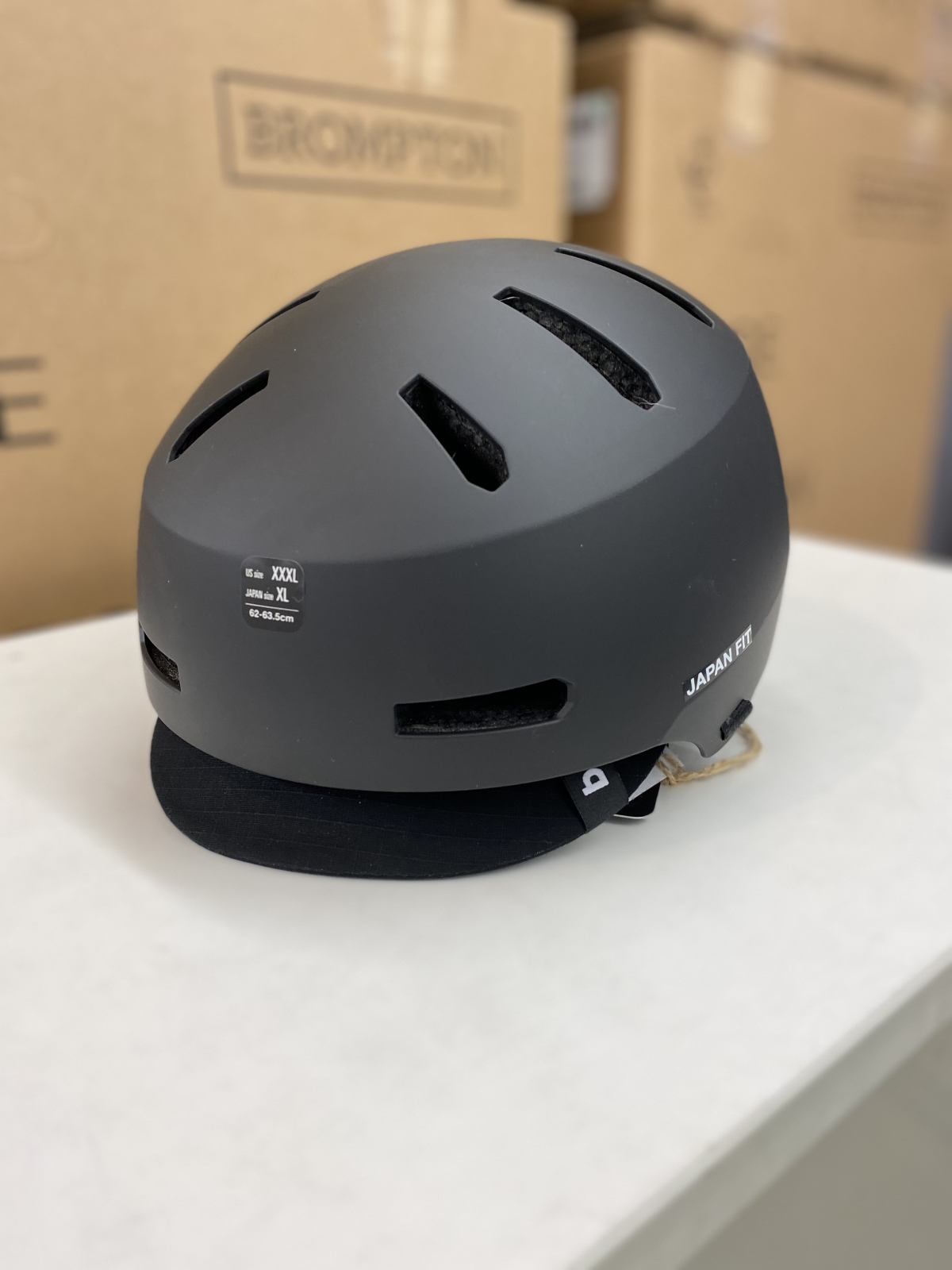 PICK UP】今売れている！！カジュアルなヘルメット BERN MACON VISOR 2.0 | Y's Road 渋谷本館