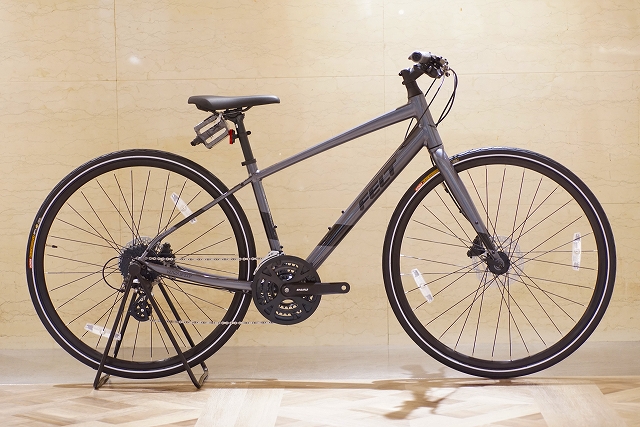 FELT】快適性を高めたクロスバイク 、VERZA SPEED40 | 新宿で自転車を 