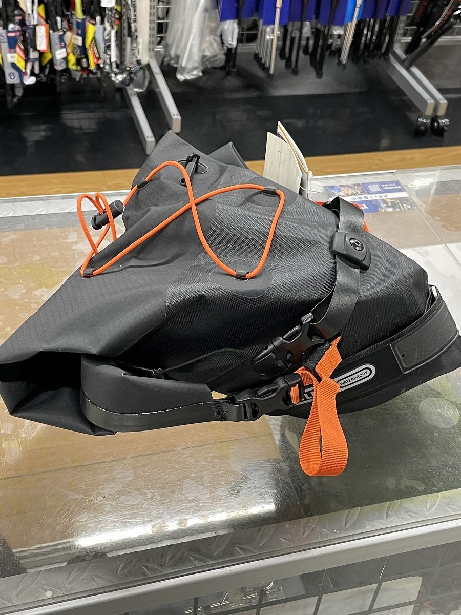ORTLIEB】バイクパッキングに便利なデカサドルバッグ入荷！ | 新宿で