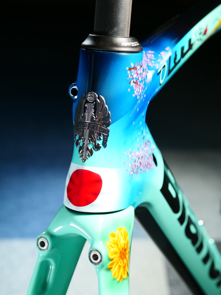 BIANCHI】日本限定デザインのOLTRE XR4が入荷！！｜Y'sRoad PORTAL