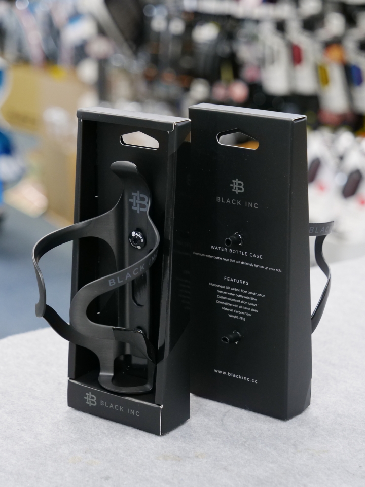 TIME CARBON BOTTLE CAGE GLOSS BLACK タイム カーボン ボトルケージ グロスブラック 1個