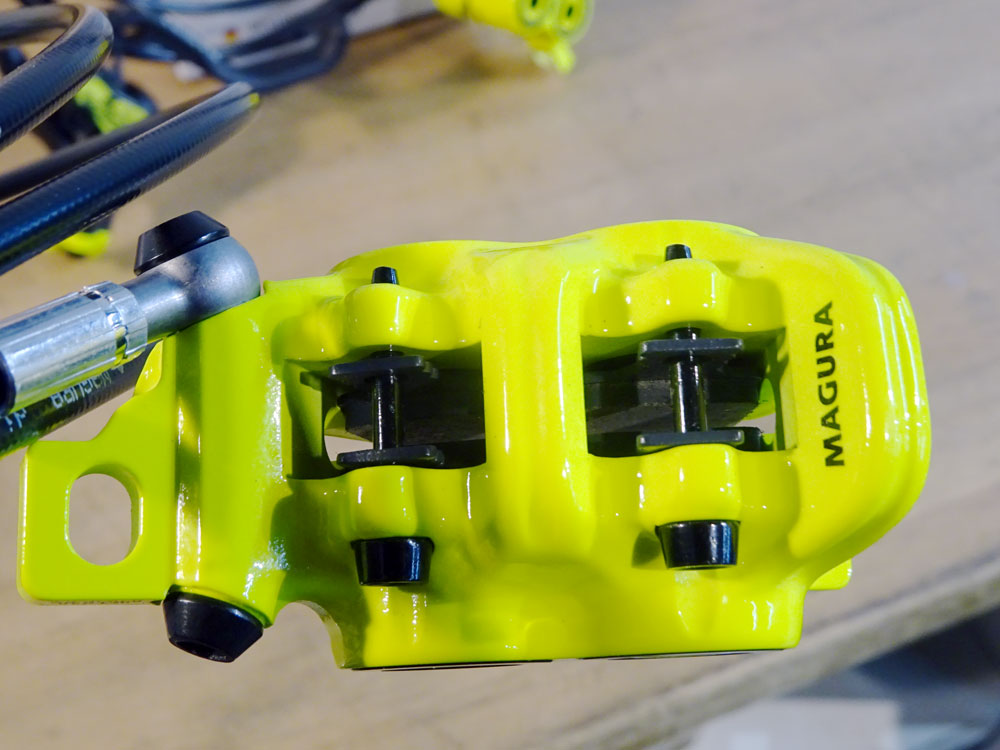 新発売】 マグラ （MAGURA）MT7 キャリパーのみ | www.qeyadah.com