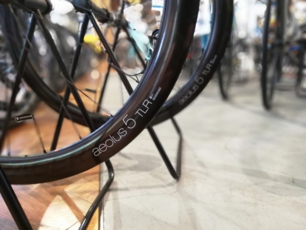 bontrager aeolus 5 tlr d3