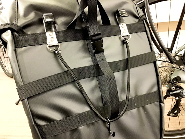 OSTRICH】防水性の高いターポリン生地仕様のサイドバッグ！【S-7