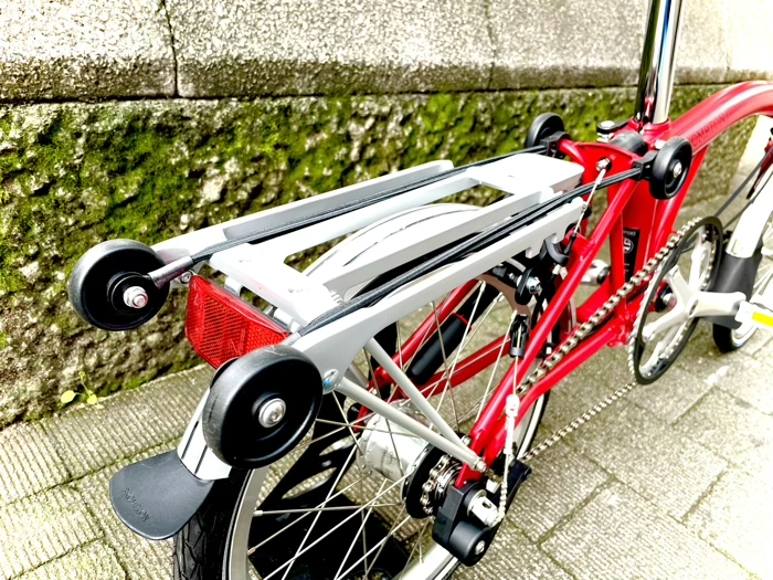 BROMPTON】定番M3モデルにラック付き【M3R】 | Y's Road 新宿店