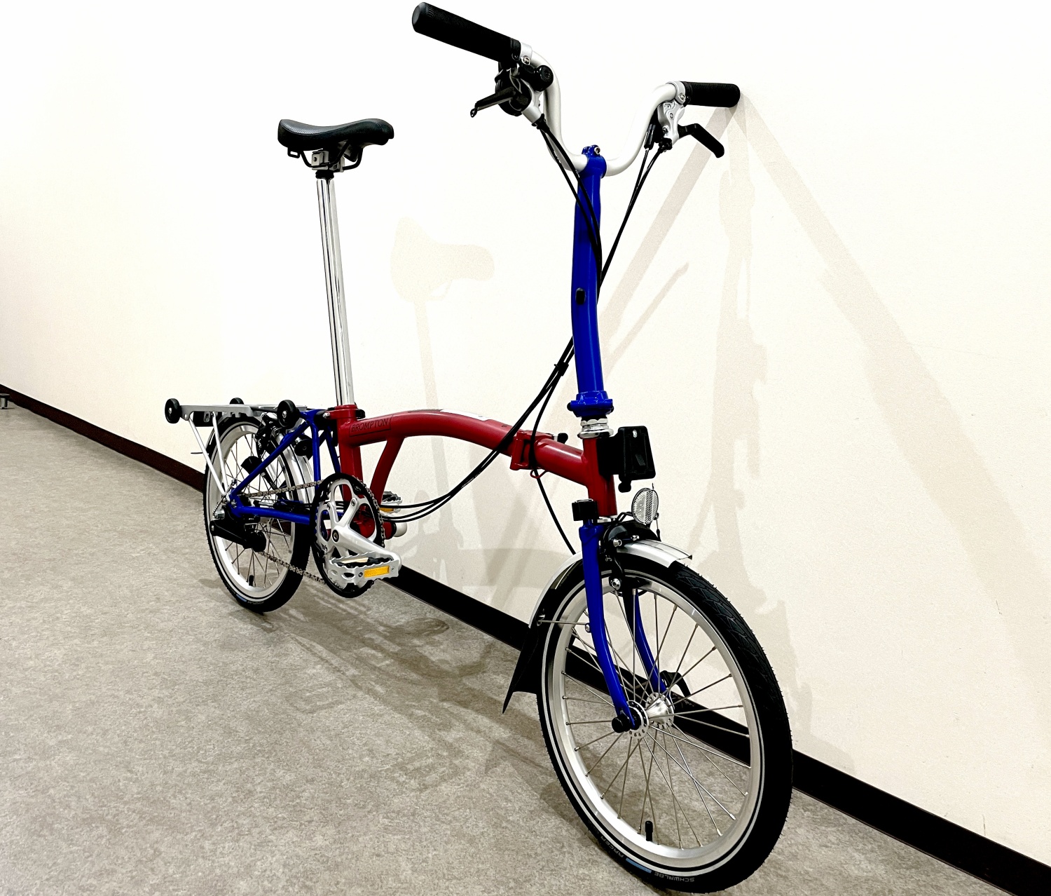 Brompton red hot sale blue