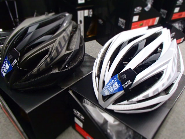 OGK KABUTO】極上のフィット感と冷却性を持ったヘルメットが大特価に！！ZENARD-EXが40%OFF | サイクルウェアのことならY's  Road 上野ウェア館にお任せください！
