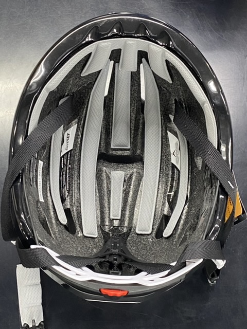 【LIMAR】AIR MASTERはプロも使用するミドルレンジヘルメット！ | サイクルウェアのことならY's Road 上野ウェア館にお任せ