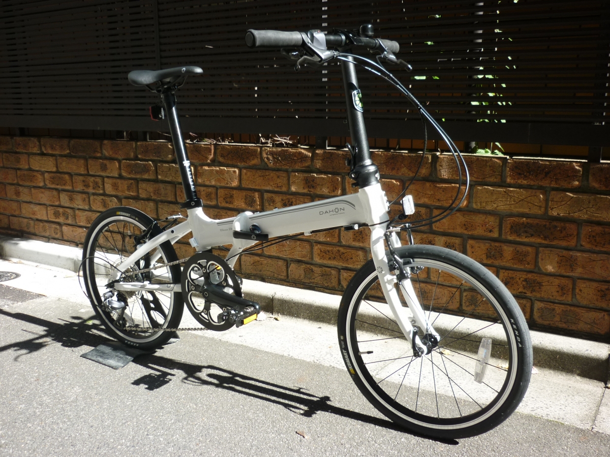DAHON】クラス最軽量の折り畳み自転車「VITESSE D8」最新モデルが入荷