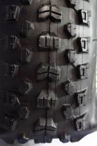 yokohamaMTBtire-07