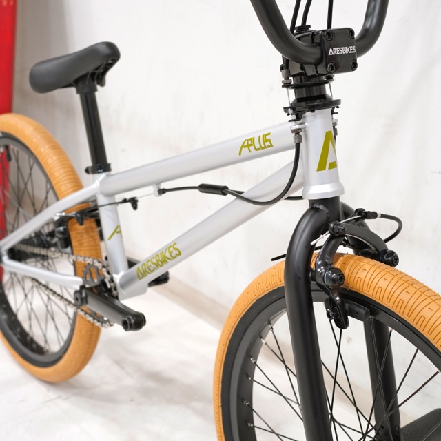 ARES 2020 BMX入荷】APLUS新色シルバーが入荷！｜Y'sRoad PORTAL