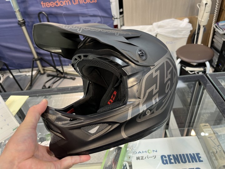 公式販売トロイリーデザイン フルフェイスヘルメット D3 ウェア