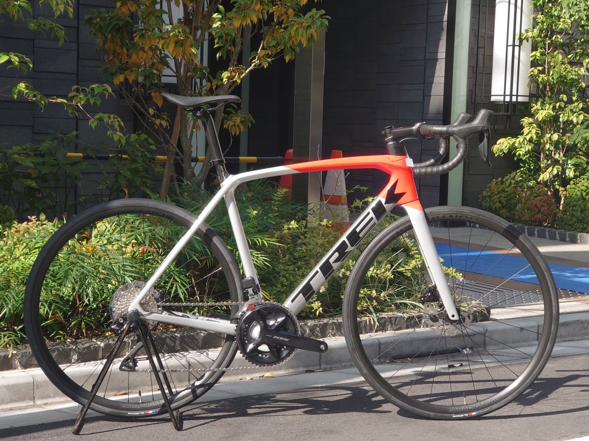 【スポーツバイク購入応援キャンペーン開催中！】TREK EMONDA SL6の大きいサイズが超特価です！105Di2装備してお… | 上野、御徒町で自転車をお探しならY