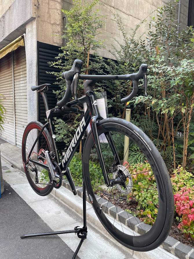 【スポーツバイク購入応援キャンペーン開催中！】MERIDAの軽量オールラウンドバイクSCULTURA 9000が超特価で販売中… | 上野、御徒町で自転車をお探しならY