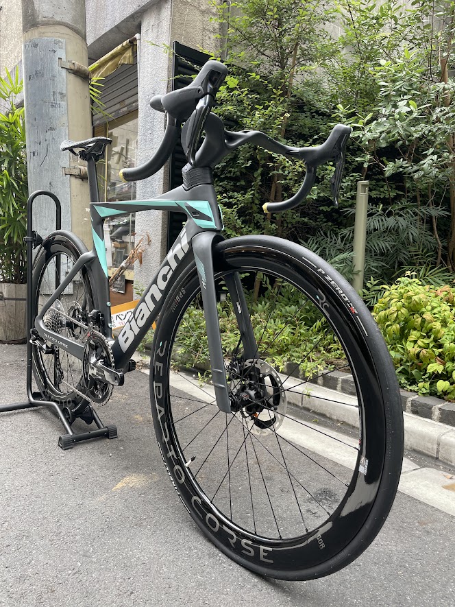 ド級のハイパーバイクがアサゾー入荷！OLTRE RC！ | 上野、御徒町で自転車をお探しならY