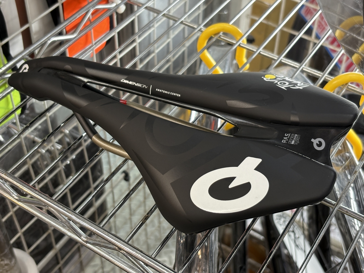 TDFモデル】今年も出ました！マイヨジョーヌのPrologoサドルです