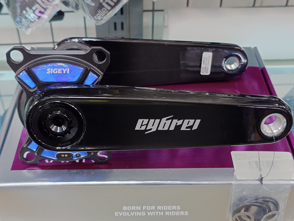 cybrei GP3クランクアーム/Sigeyiパワーメーターセット 新品 cybrei GP3クランクアーム/Sigeyiパワーメーターセット 新品