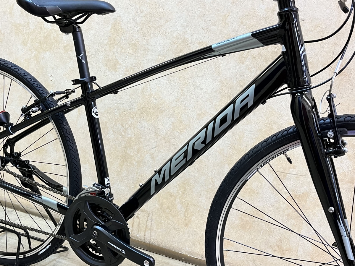 決算セール】軽量でコンパクトなクロスバイク『MERIDA CROSSWAY 100-R 