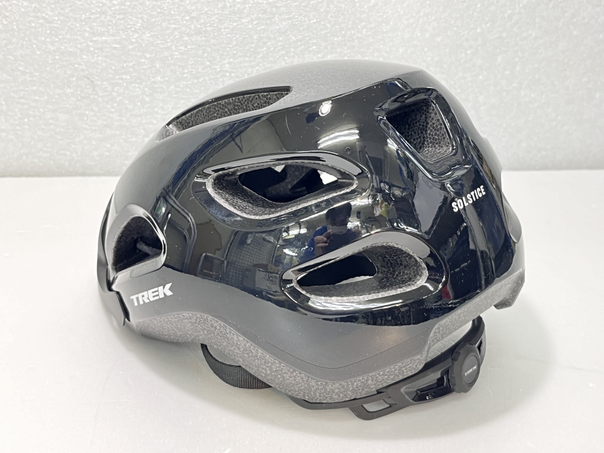 アウトレット】TREKから日常使いしやすいアジアンフィットヘルメットが 