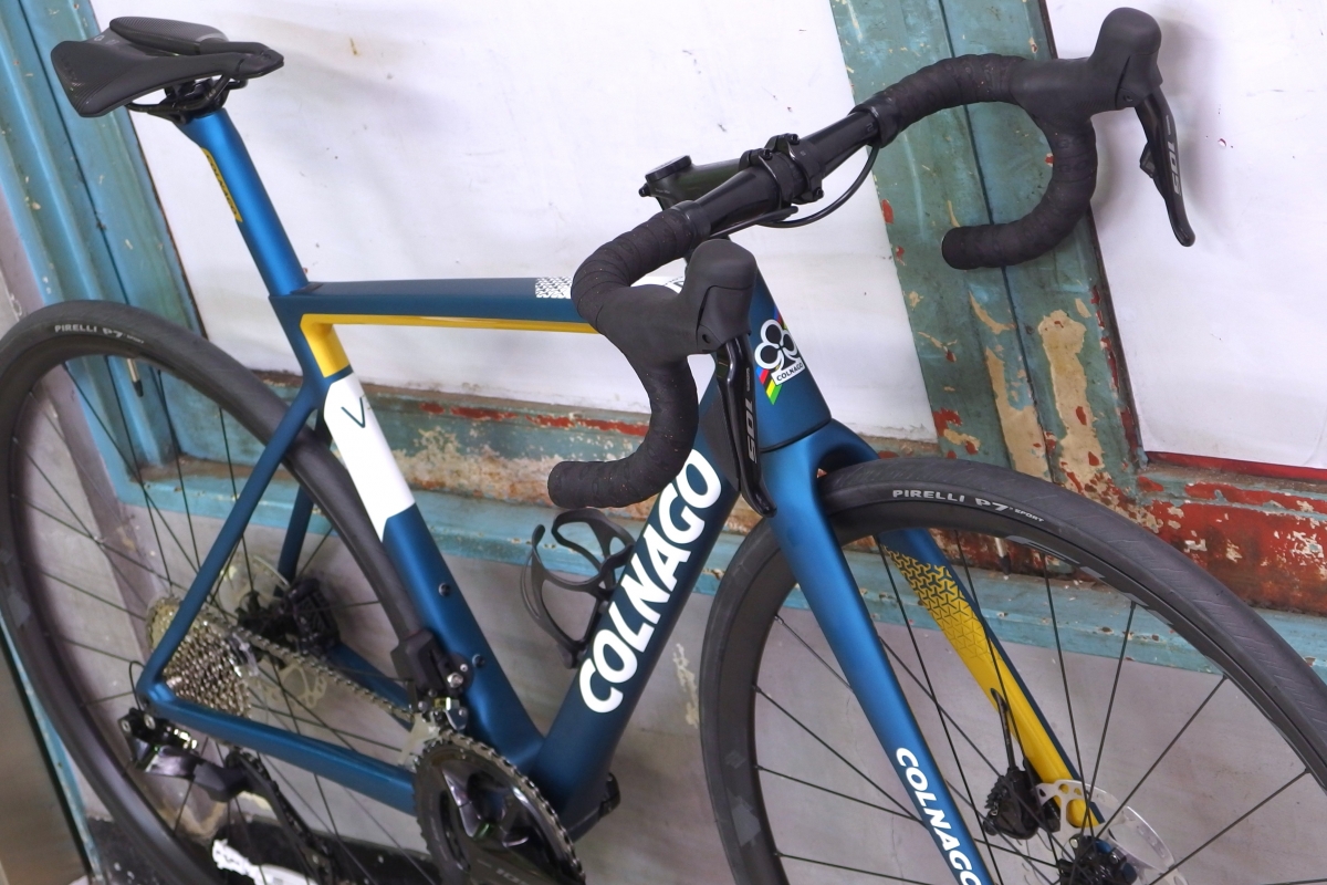 COLNAGO V3 完成車　電動無線コンポ COLNAGO V3 完成車 電動無線コンポ COLNAGO V3 完成車 電動無線