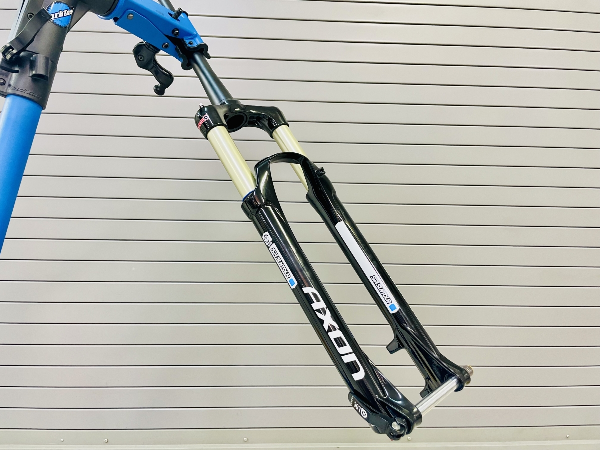 SR SUNTOUR 29er 29インチ スルーアクスル SR SUNTOUR 29er 29インチ スルーアクスル Details - SR SUNTOUR