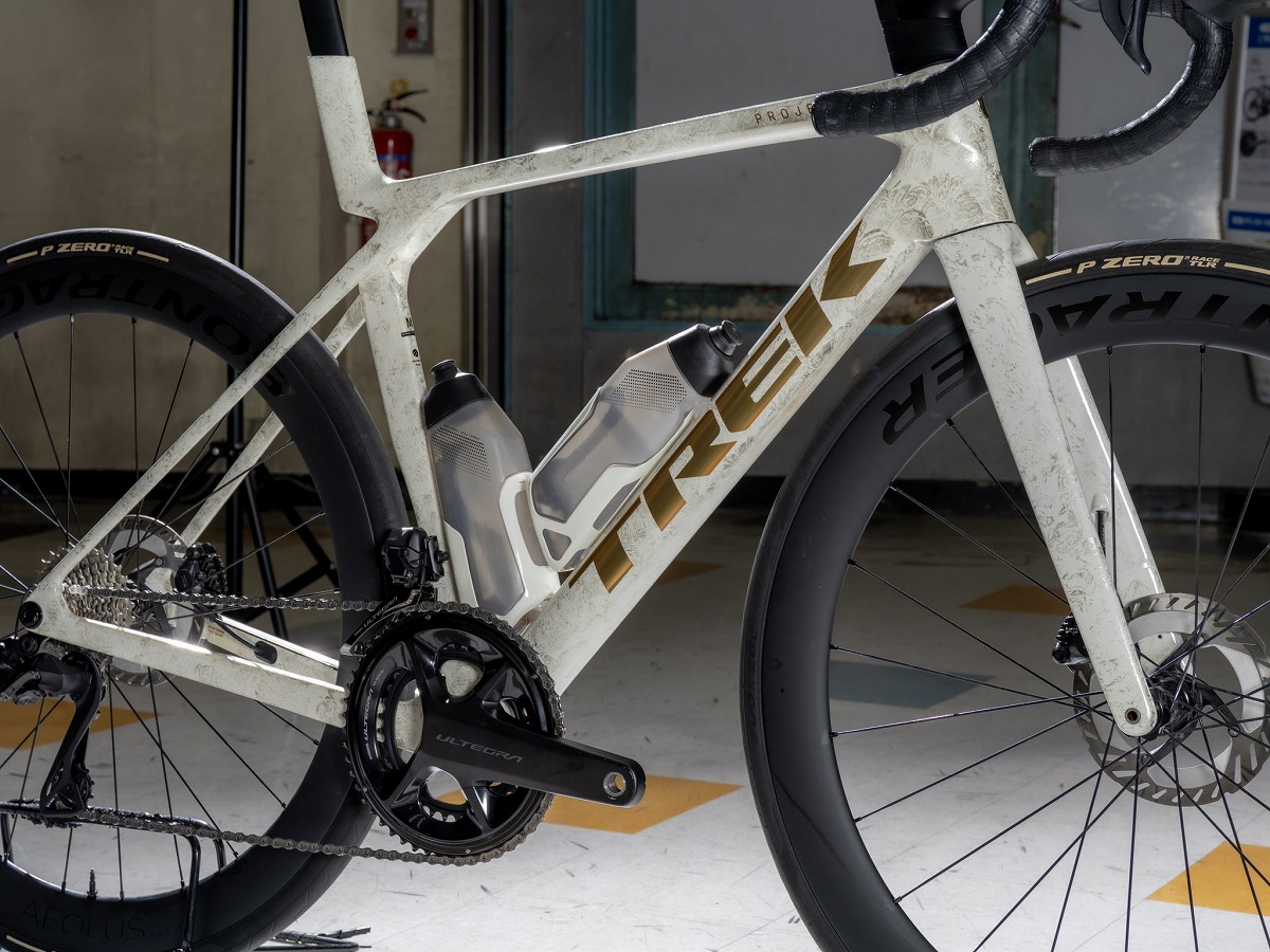 TREK MADONE SLR 7 GEN8