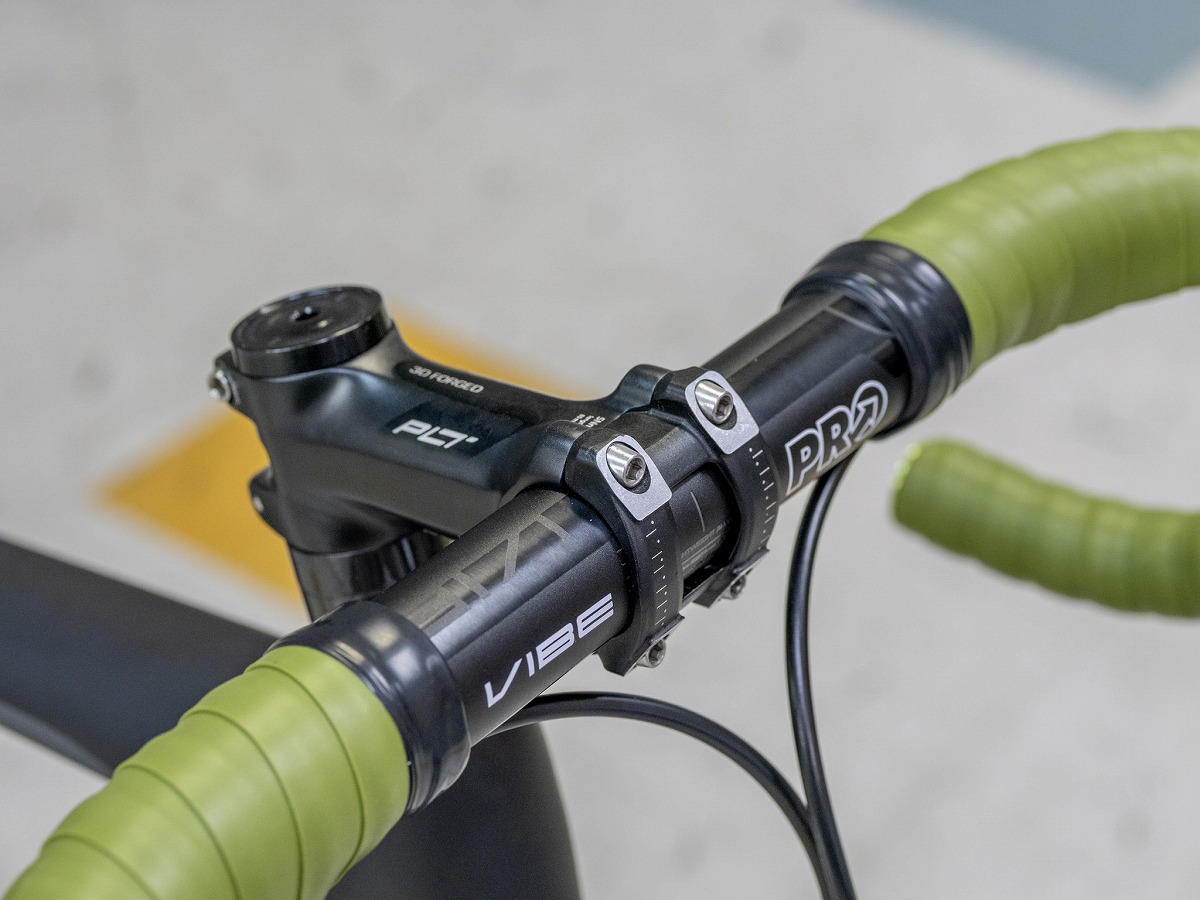 PRO ステムハンドル