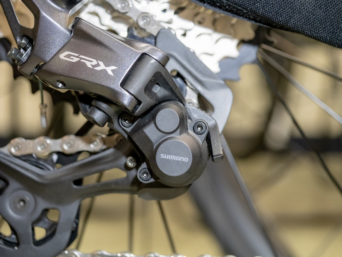 クラッチ付きリアディレーラー