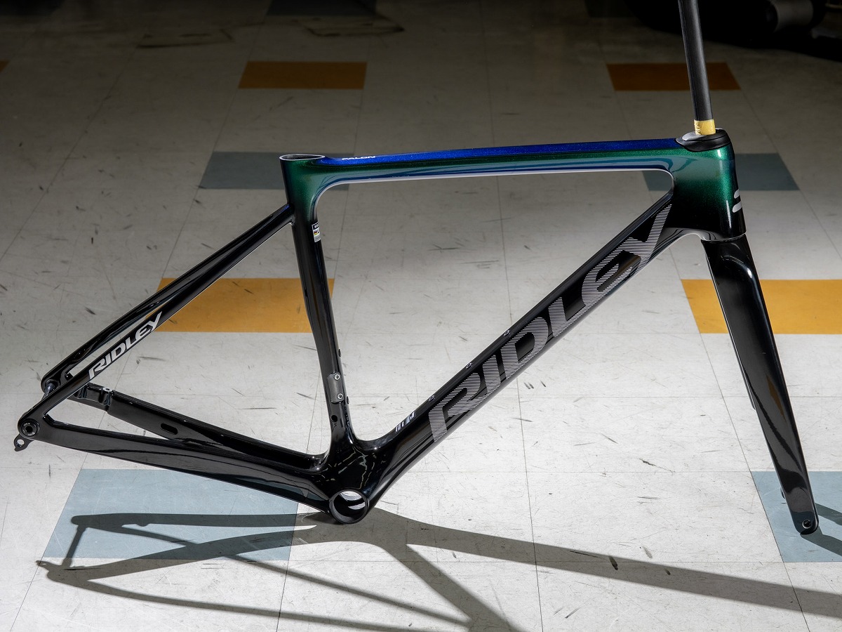 RIDLEY FALCN F/S AQUALANDカラー