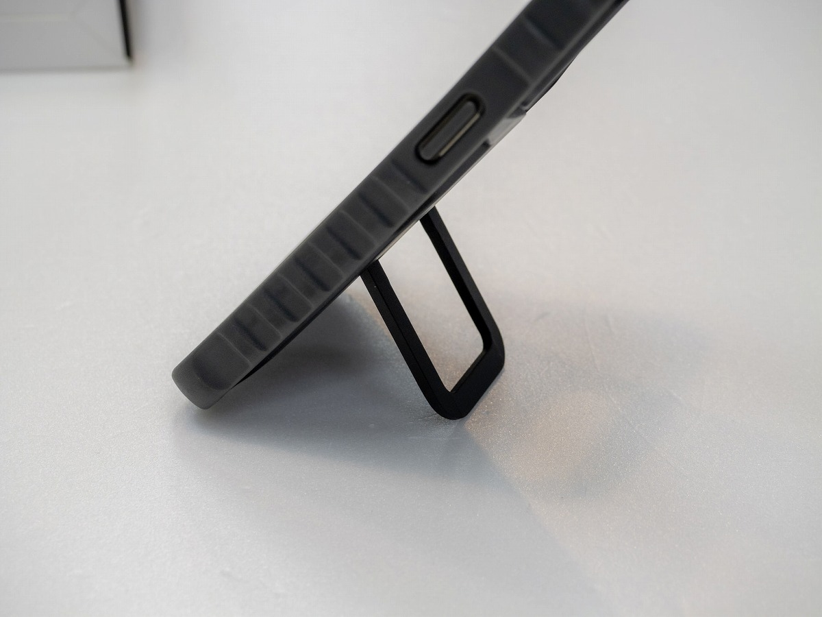 ケーススタンド