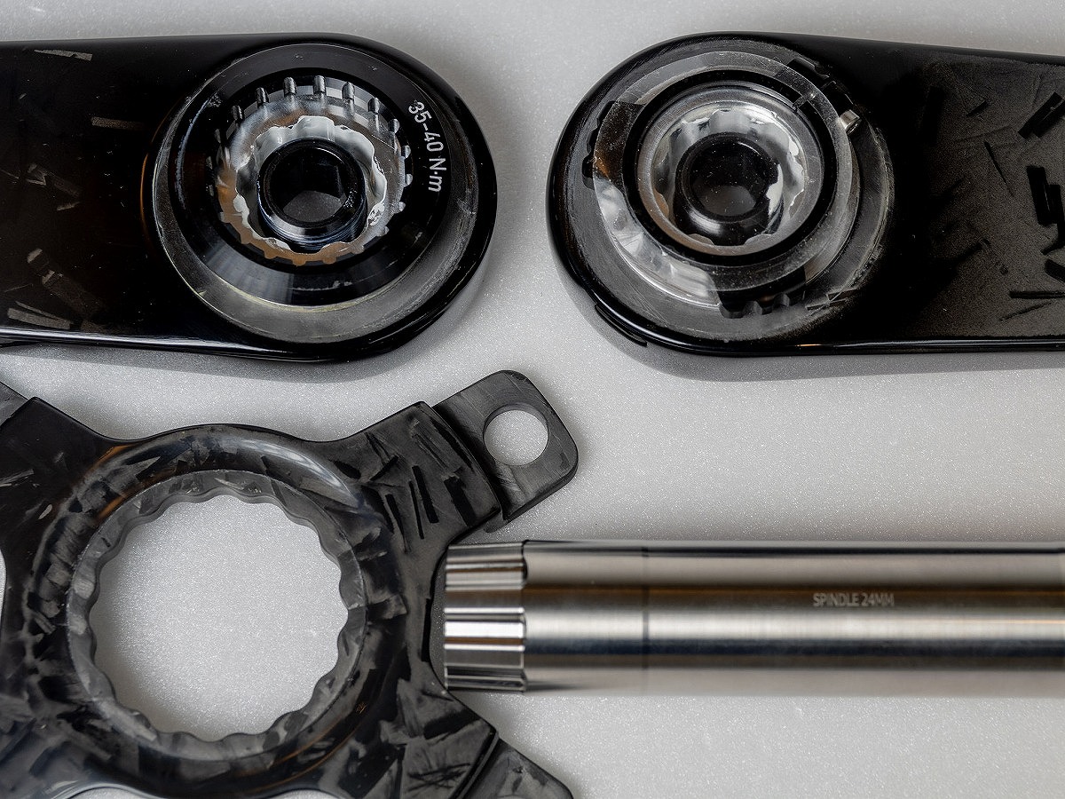 ANTARES SL CARBON クランク T24