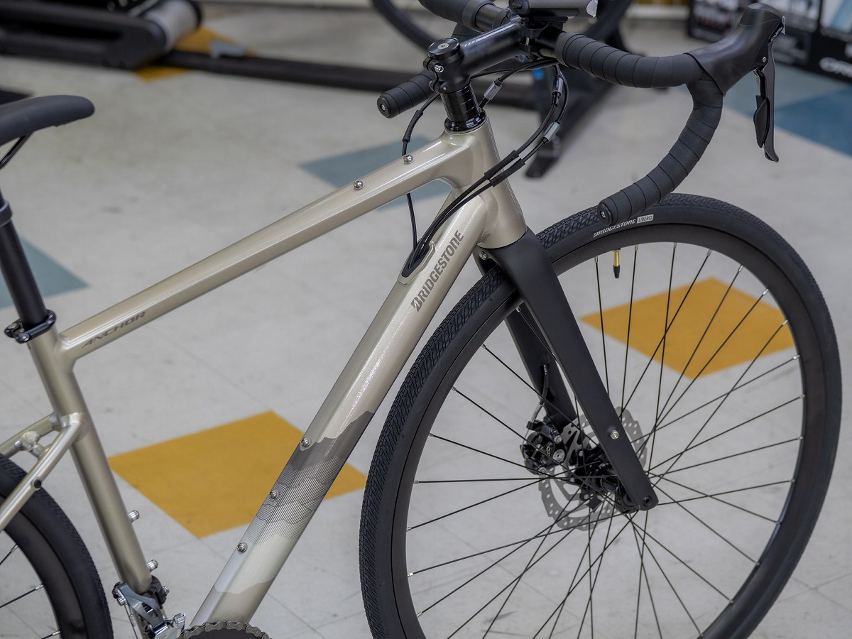 BRIDGESTONE ANCHOR RE6