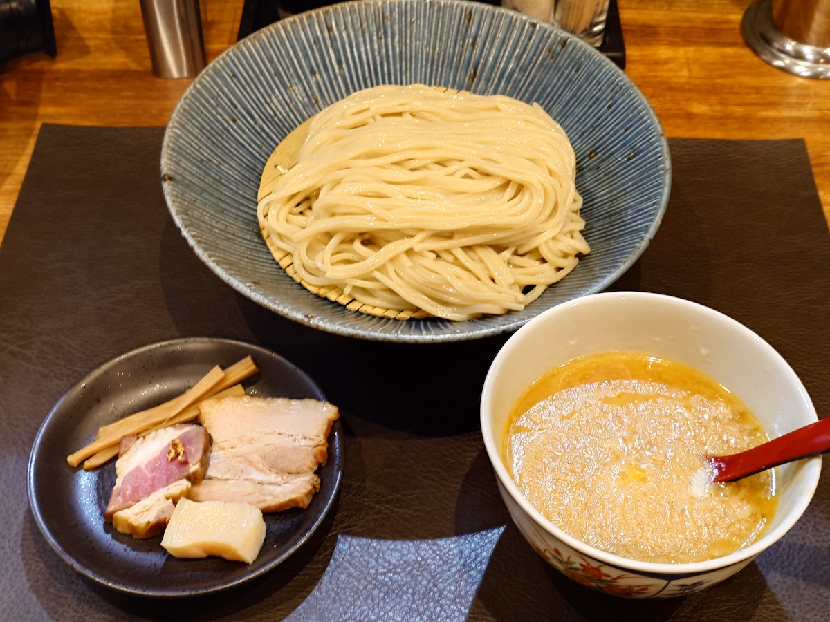 青野 濃厚帆立つけ麺