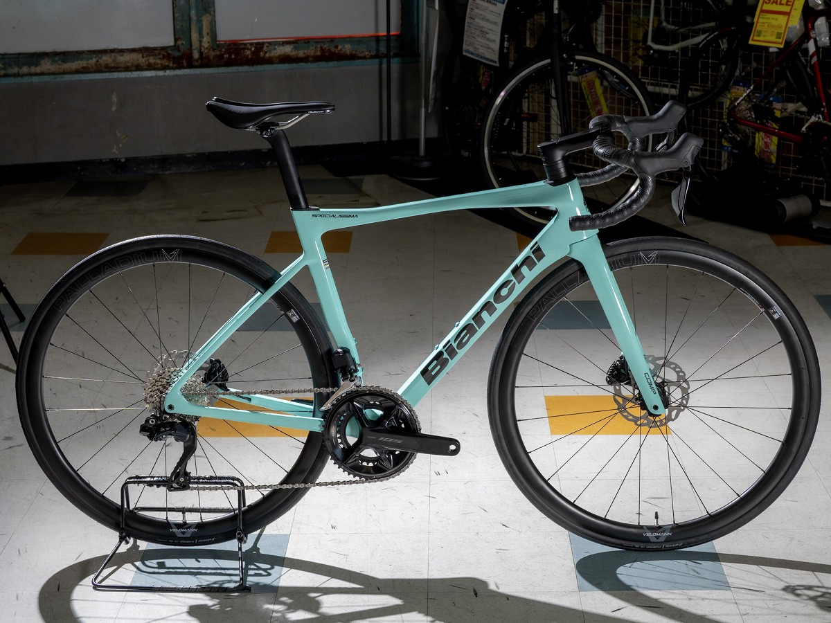 BIANCHI SPECIALISSIMA COMP 105 Di2 CK16/GRA