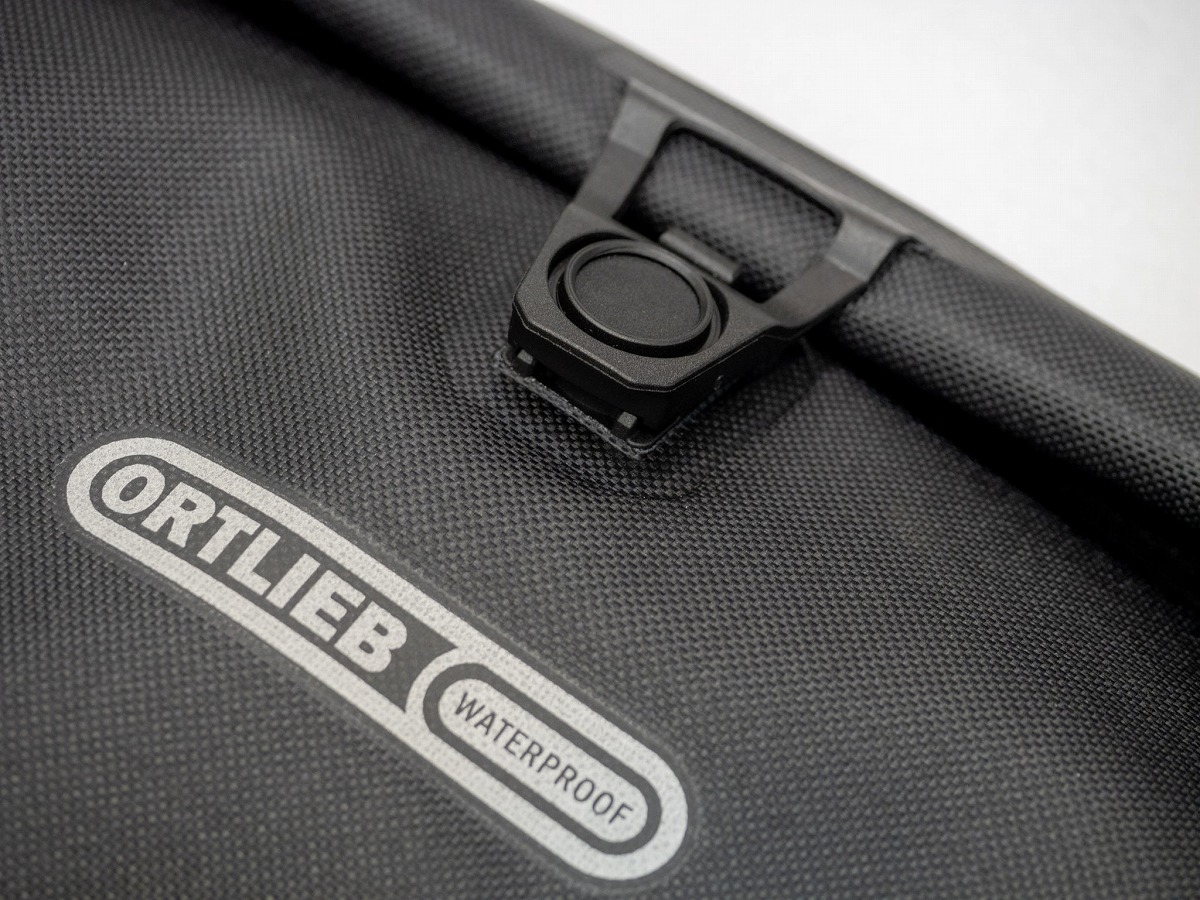 マグネットバックル