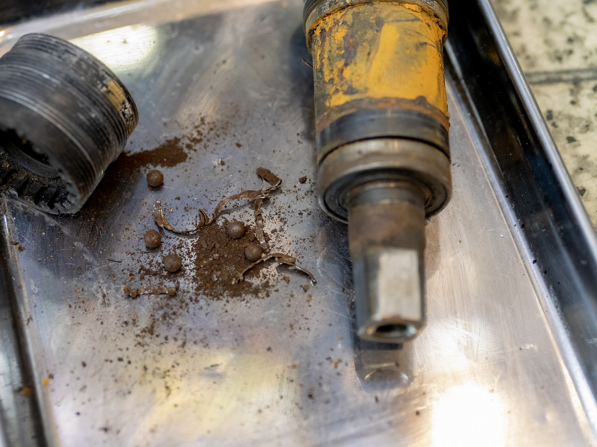 ベアリング破損