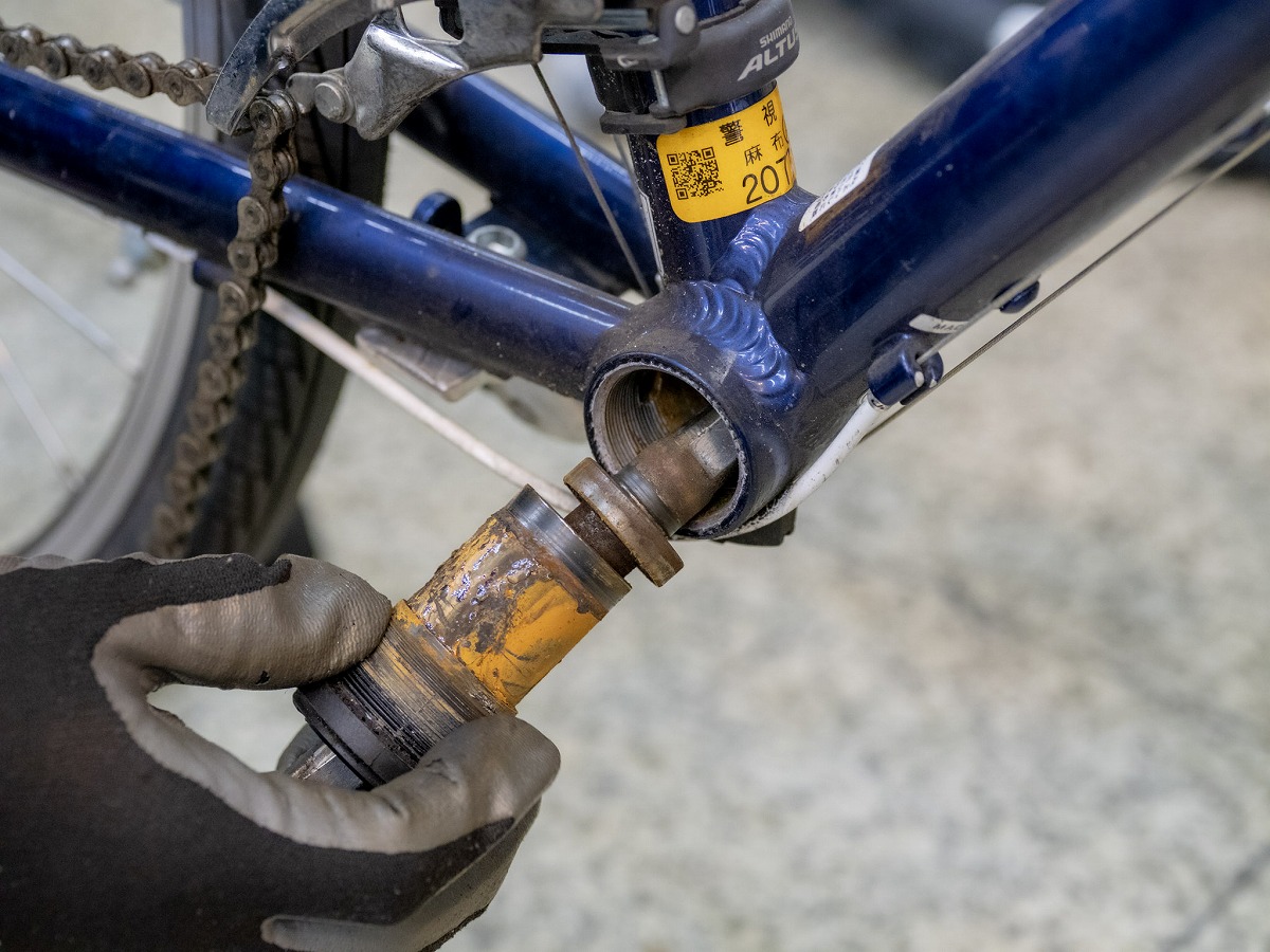 ボトムブラケット外し