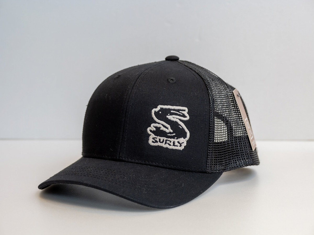 SURLY LOGO SNAP BLACK HAT