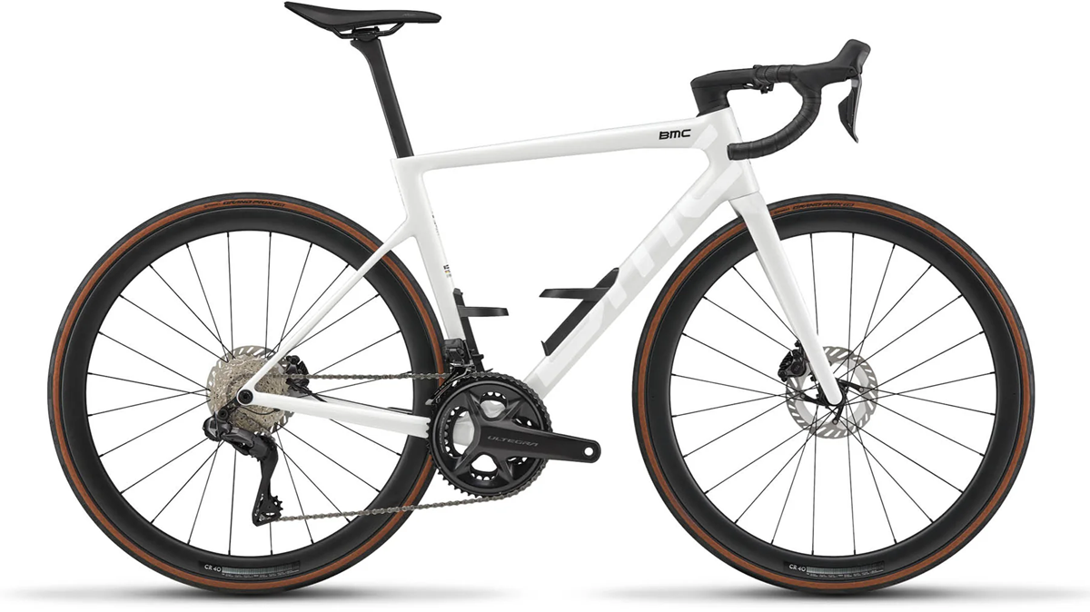 bmc-2027-teammachine-slr-01-six-road-bike-white-1_c99fd82c-19b8-4345-8f99-75986061393e_1800x1800