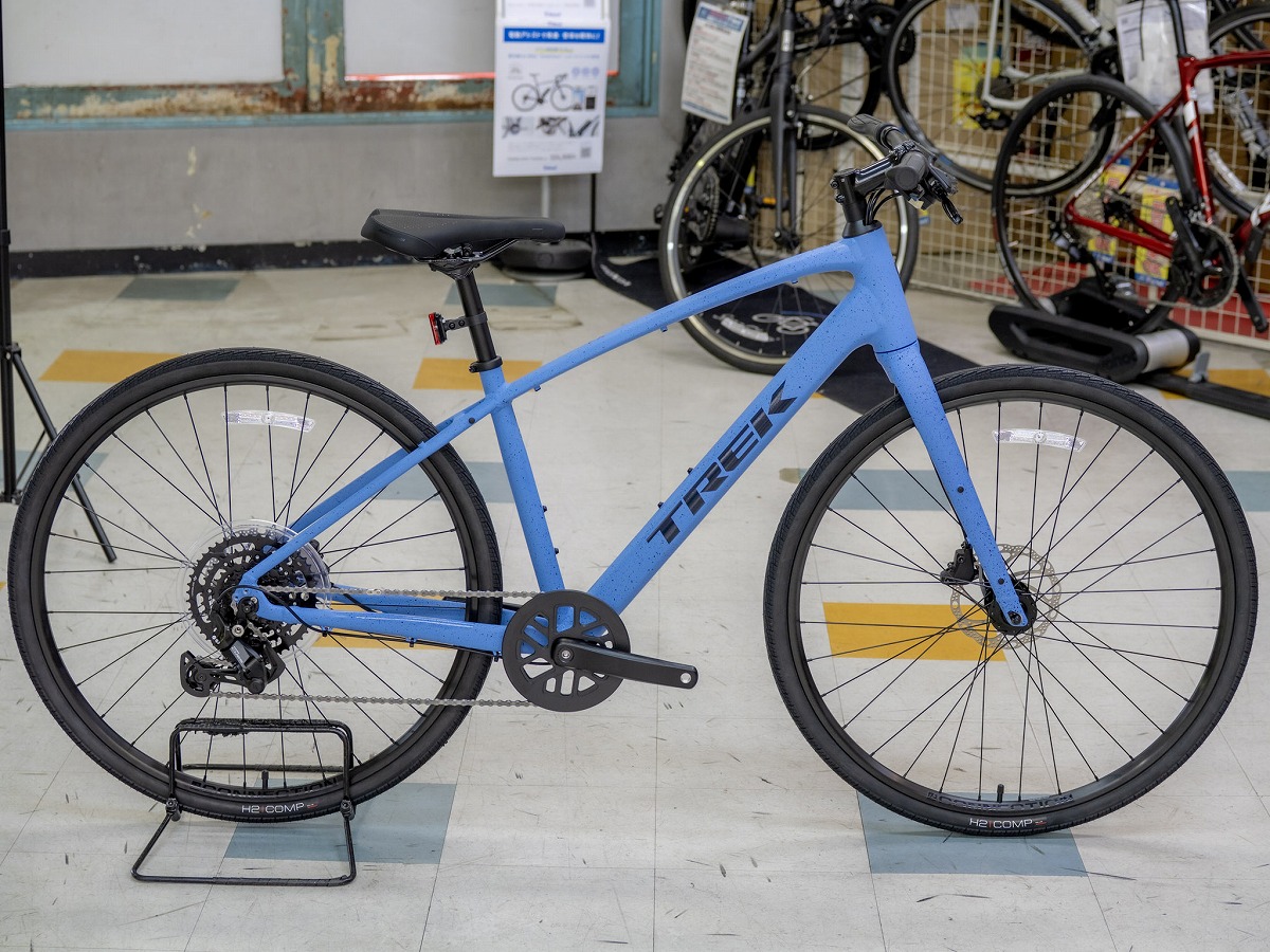 TREK FX2 FJORD BLUカラー