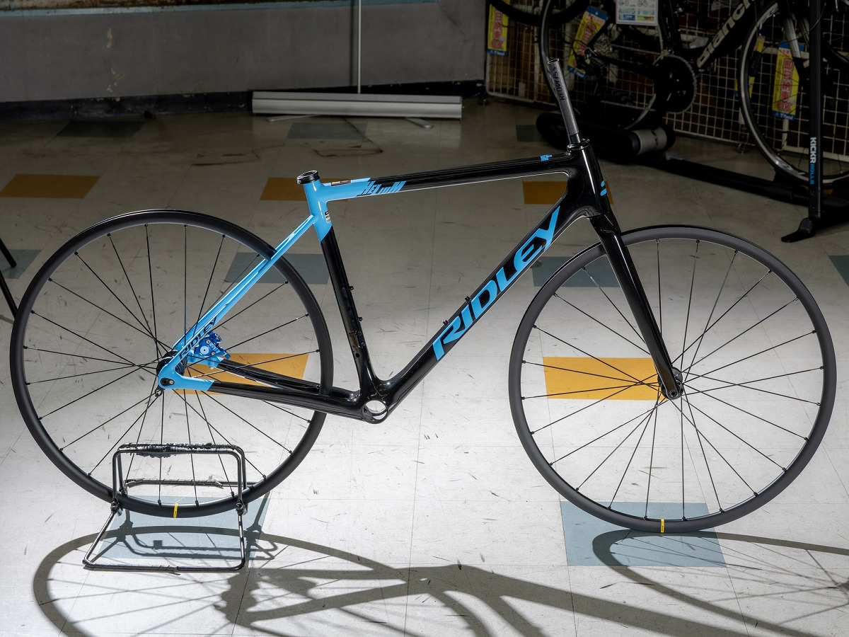 RILEY HELIUM MAVIC KSYRIUM S EQUAL ブレーキ