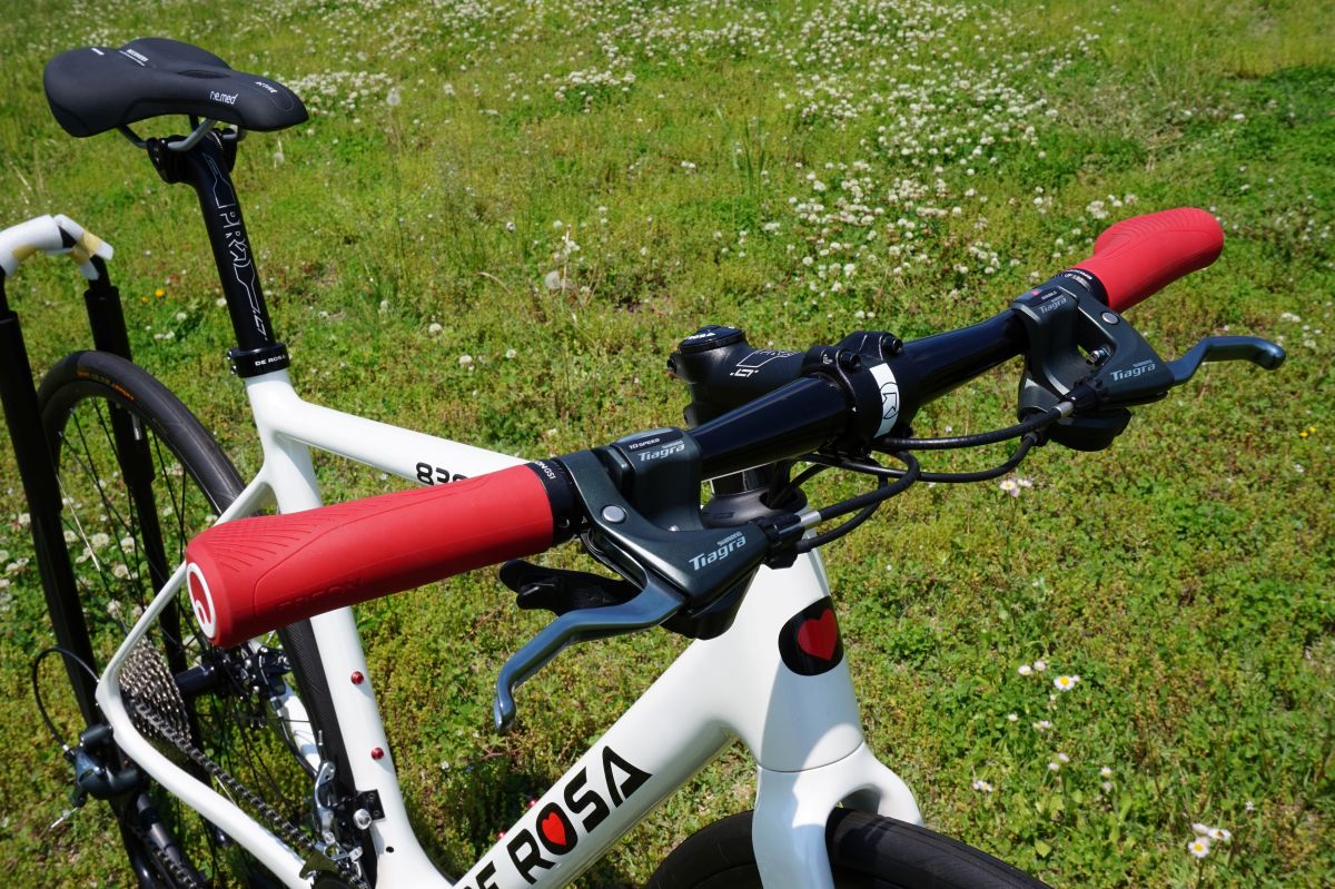 DE ROSA】ワイ別注フレームで組んだ838府中オリジナルの『フラットバー