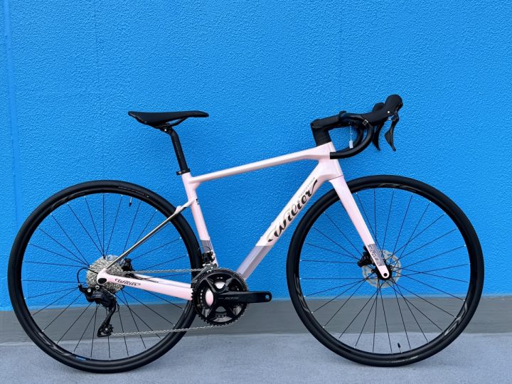 ウィリエール　ガルダdisc　完成車　ロードバイク　カーボンロード イタリアの老舗自転車ブランド「Wilier」が送るモダンなバイク