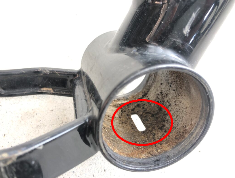 33RPM 6TH BB水抜き穴