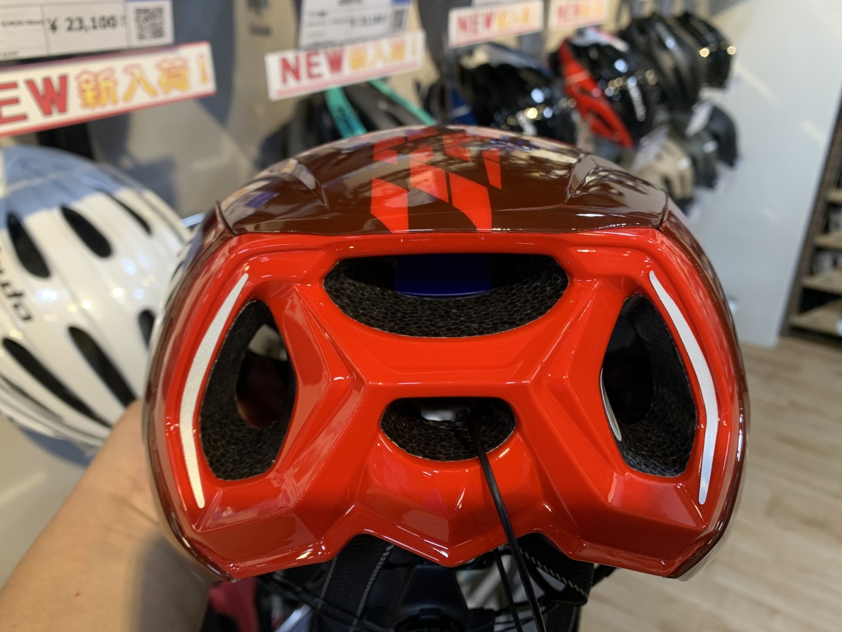 OGK KABUTO】最新ヘルメットAERO-R2のクリムゾンレッドが新入荷！各色 