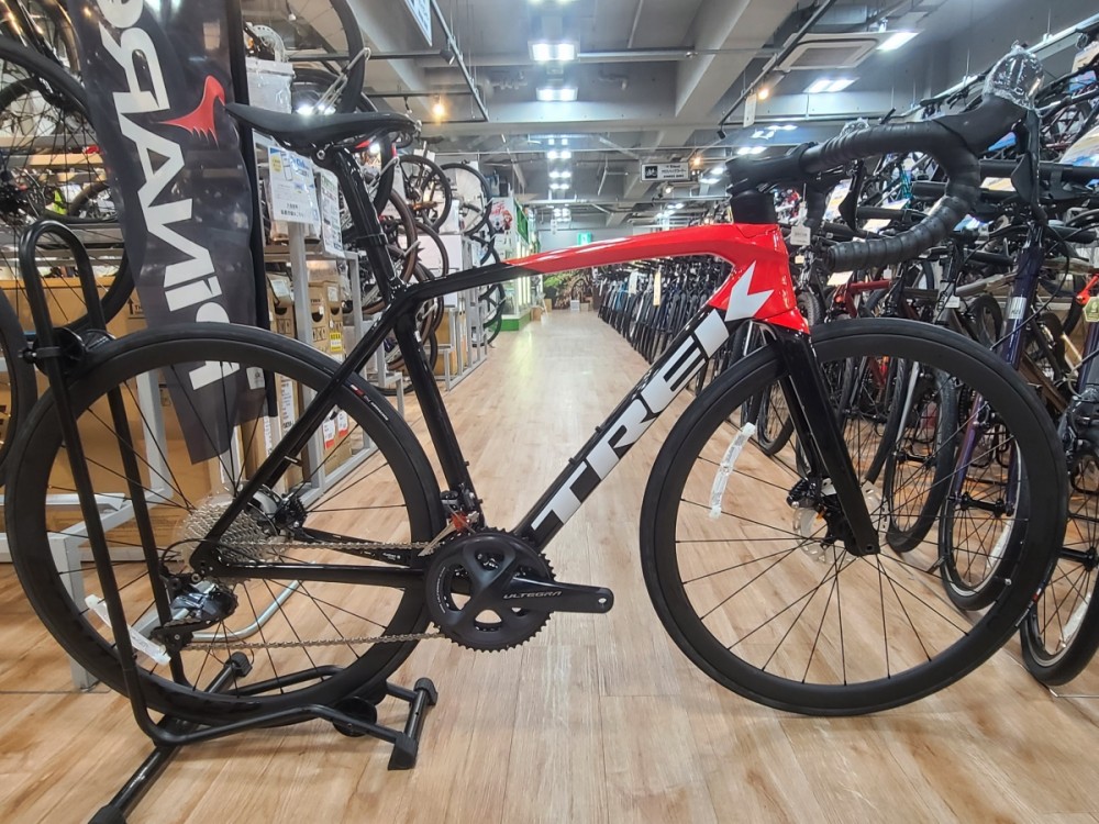 TREK】カーボンホイール初期装備で戦闘力高めなEMONDA SL6 PRO | 福岡 