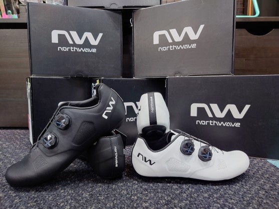 ワイズロード福岡天神店、NORTHWAVE始めました。 | 九州で自転車をお探しならY's Road福岡天神店