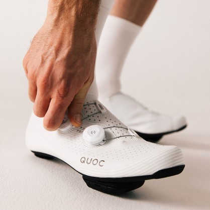 POPUP開催中！話題のQUOCシューズが福岡天神店へやって来た！ | 九州で自転車をお探しならY's Road福岡天神店