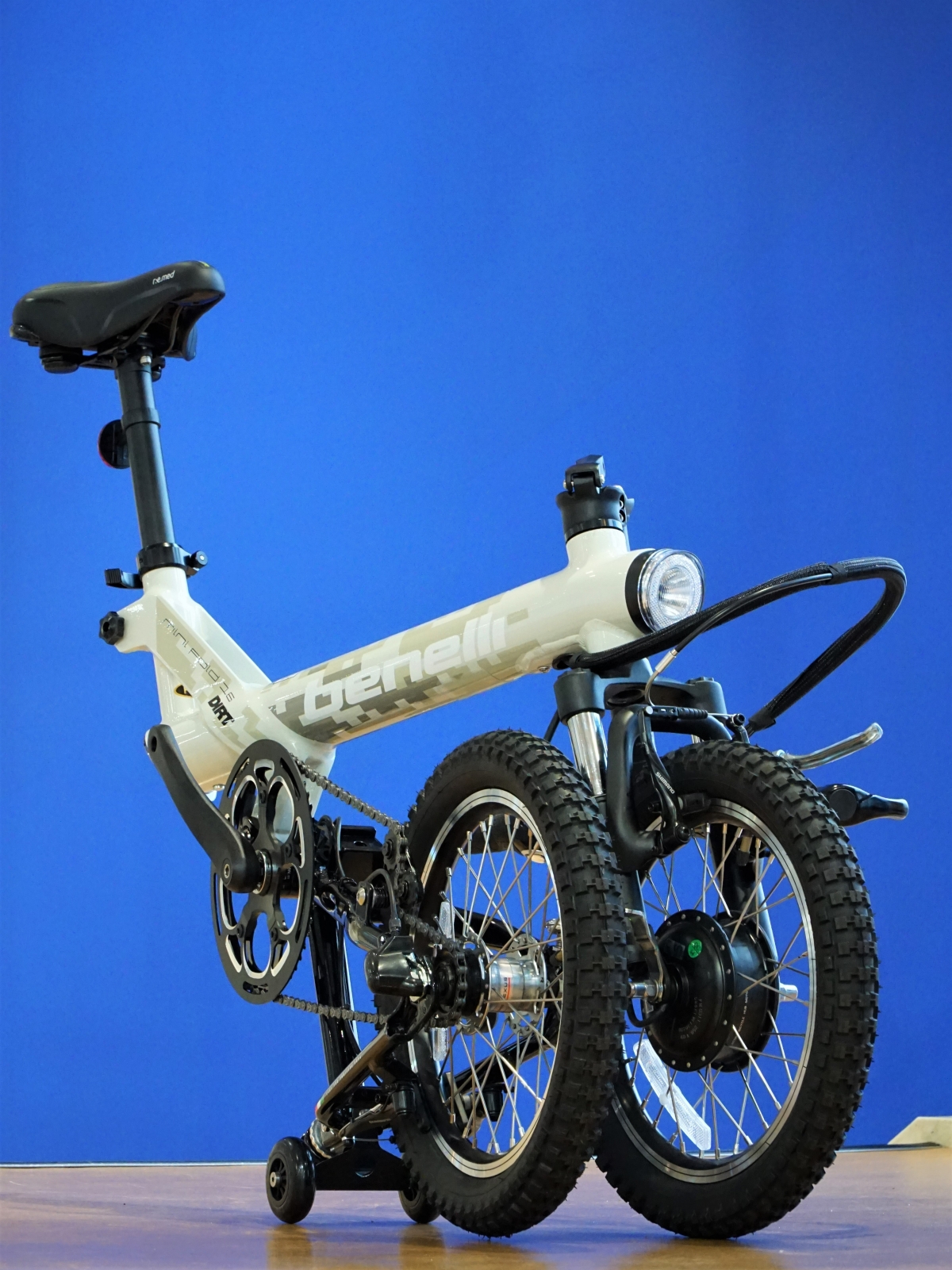 BENELLI MINI FORD 16 DIRT 電動アシスト　フォールディングバイク　折りたたみ　e-Bike
